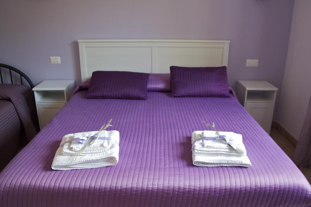 أسيسي B&B Lavanda E Rosmarino الغرفة الصورة