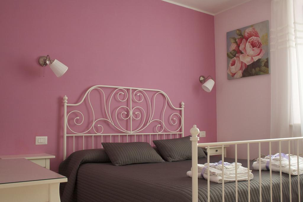 أسيسي B&B Lavanda E Rosmarino الغرفة الصورة
